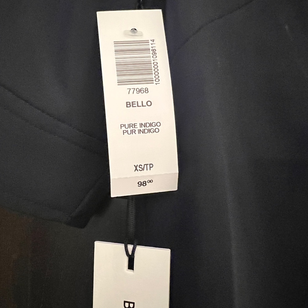 Aritzia Bello Button Up Blouse - Picture 2 of 3